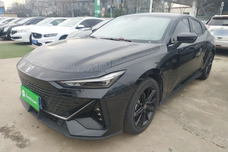 长安UNI-V 2023款 1.5T 尊贵型