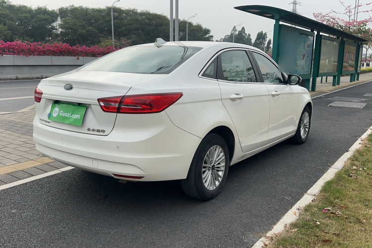 福特 福睿斯 2015款 1.5L 自动舒适型车身外观6007