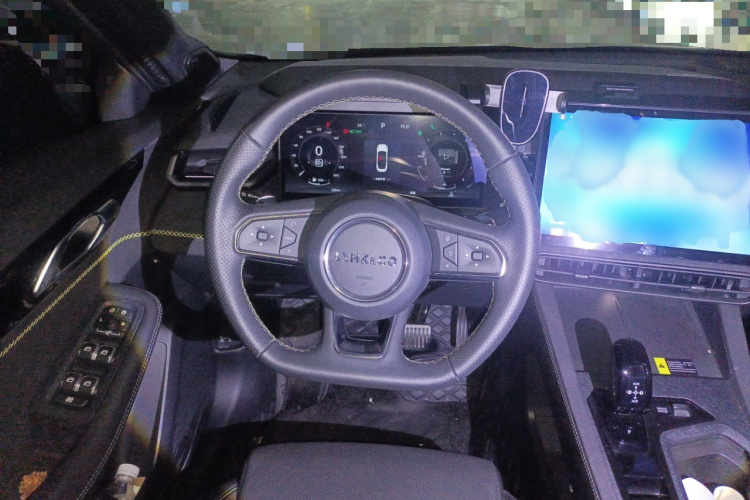 领克03 2023款 1.5TD DCT劲Pro局部细节13