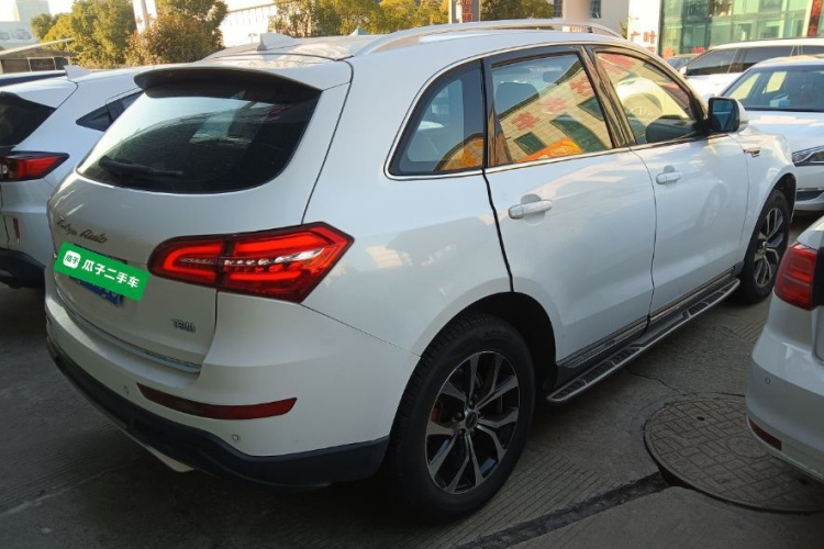 众泰T600 2016款 运动版 1.5T 手动豪华型车身外观7