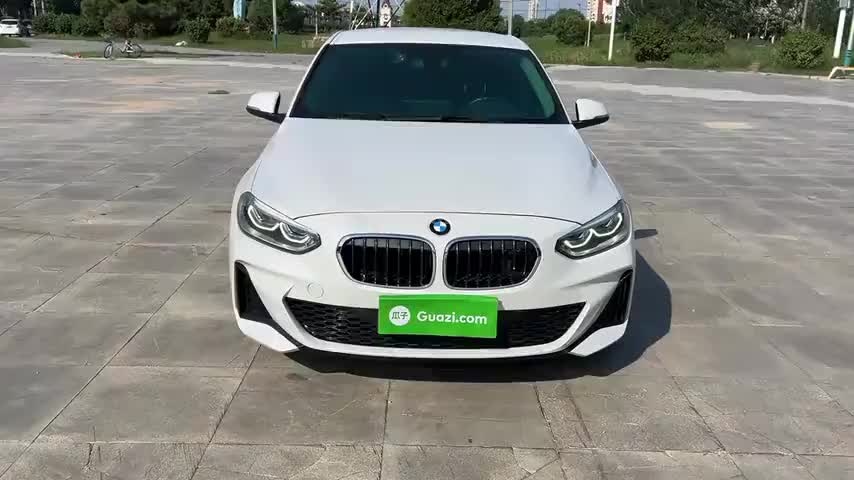 宝马1系 2021款 改款 120i M运动版实拍1