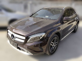 奔驰GLA 2015款 GLA 220 4MATIC 时尚型