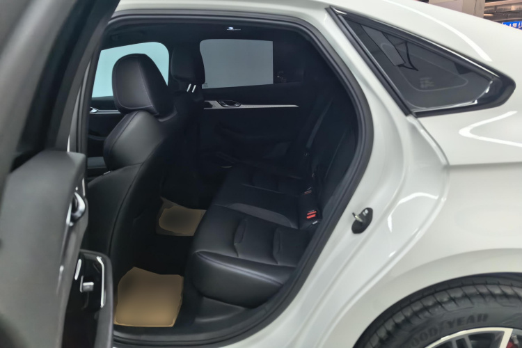 吉利汽车 星瑞 2024款 2.0TD 霄汉版中控内饰21