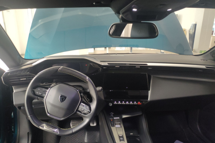 标致408X 2023款 无界版中控内饰12