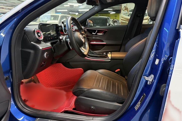 奔驰C级 2022款 C 260 L 运动版中控内饰7002