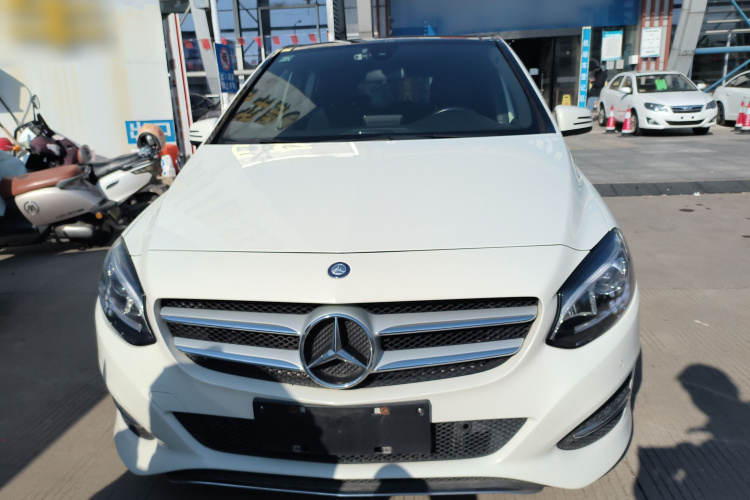 奔驰B级 2015款 B 200 时尚型车身外观6001