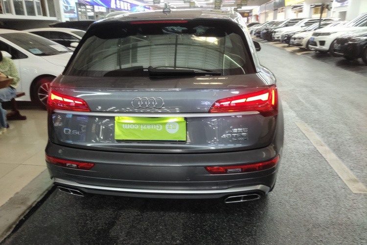 奥迪Q5L 2022款 改款 40T 豪华动感型车身外观6