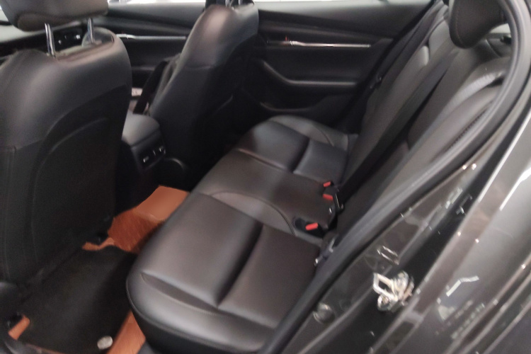 马自达3 昂克赛拉 2023款 2.0L 自动质雅版中控内饰21