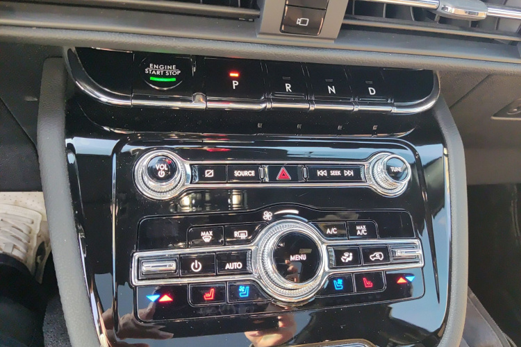 林肯 冒险家 2020款 2.0T 两驱尊雅版局部细节18