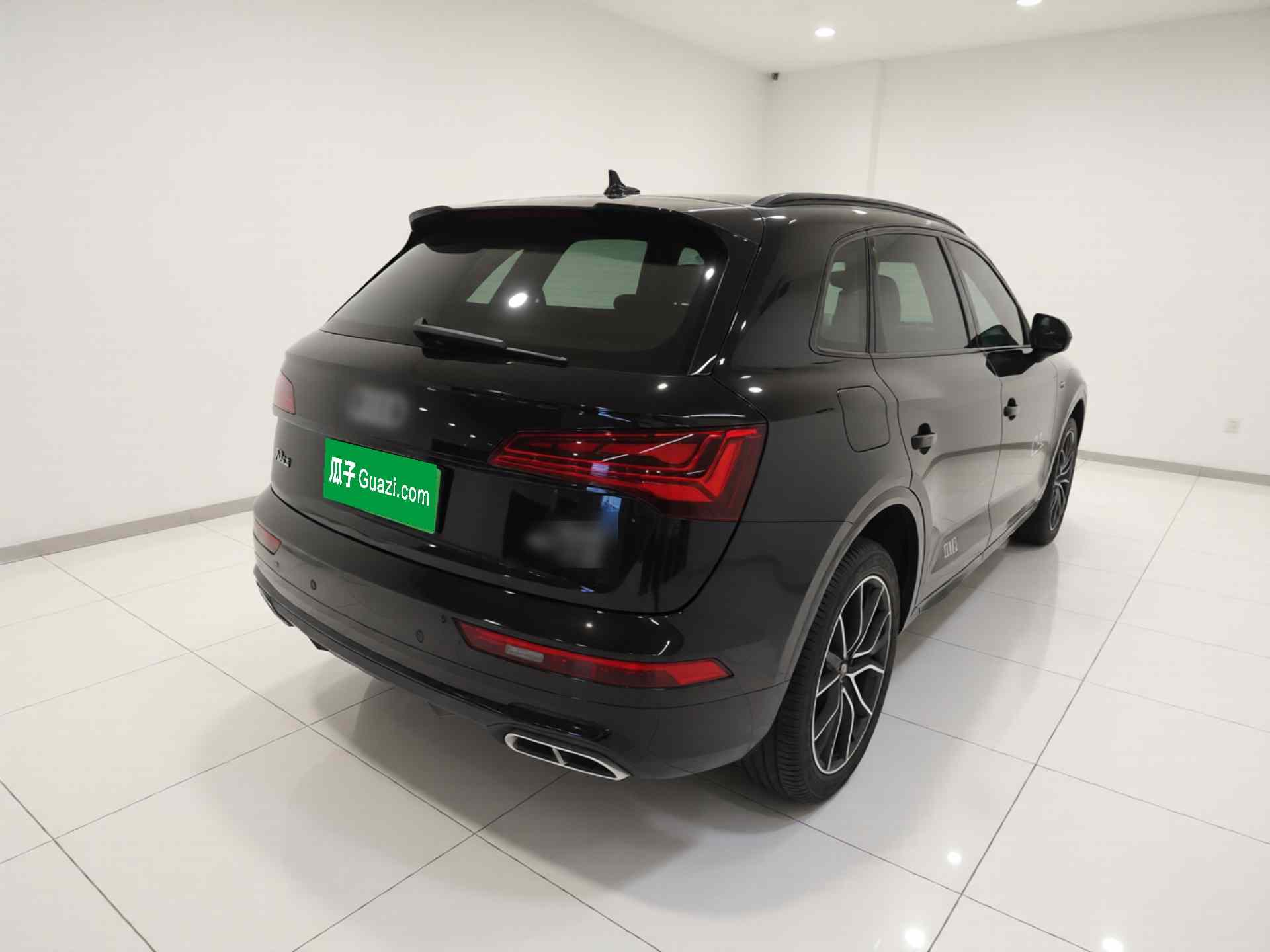 奥迪Q5L 2025款 45周年典藏版 45 TFSI 豪华动感型(5)
