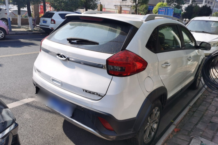 奇瑞 瑞虎3X 2017款 1.5L 自动时尚版车身外观7