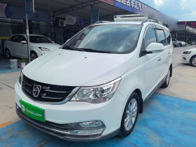 宝骏730 2016款 1.5T 手动豪华型 7座