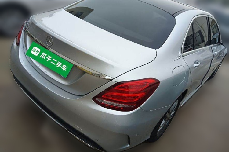 奔驰C级 2017款 改款 C 200 L 运动版车身外观6005