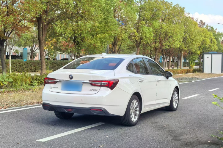 别克 威朗 2020款 15T 自动进取型车身外观6006