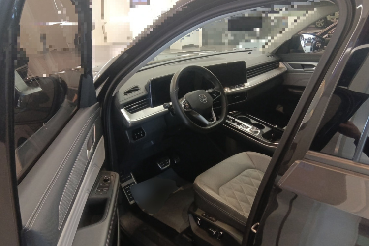 大众 揽巡 2023款 380TSI 四驱R-Line巡游版中控内饰20