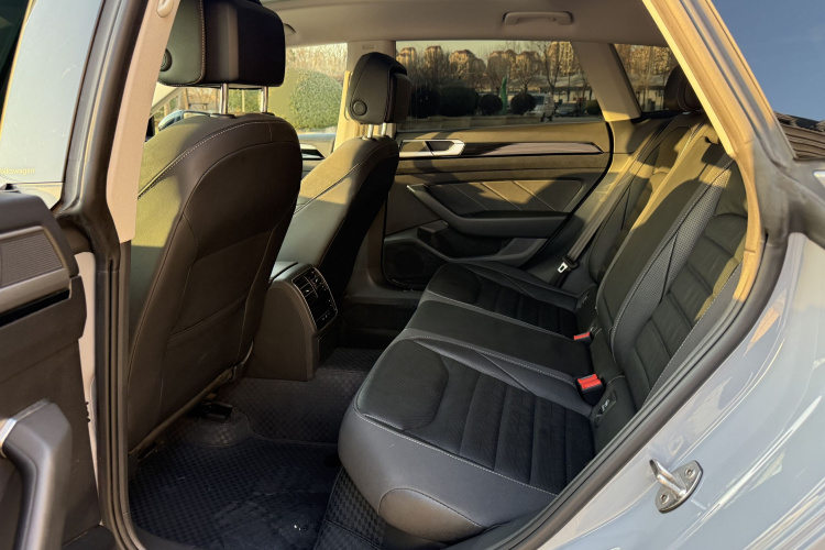 一汽-大众CC 2021款 猎装车 380TSI 猎心版中控内饰7003