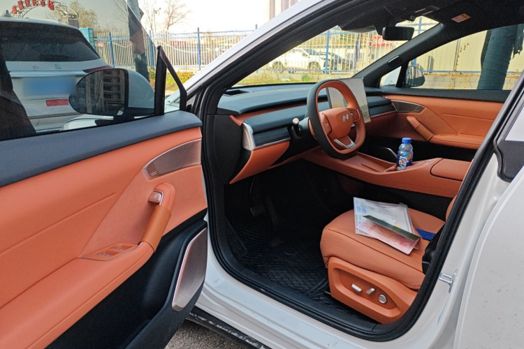 乐道L60 2025款 85kWh 后驱版中控内饰20