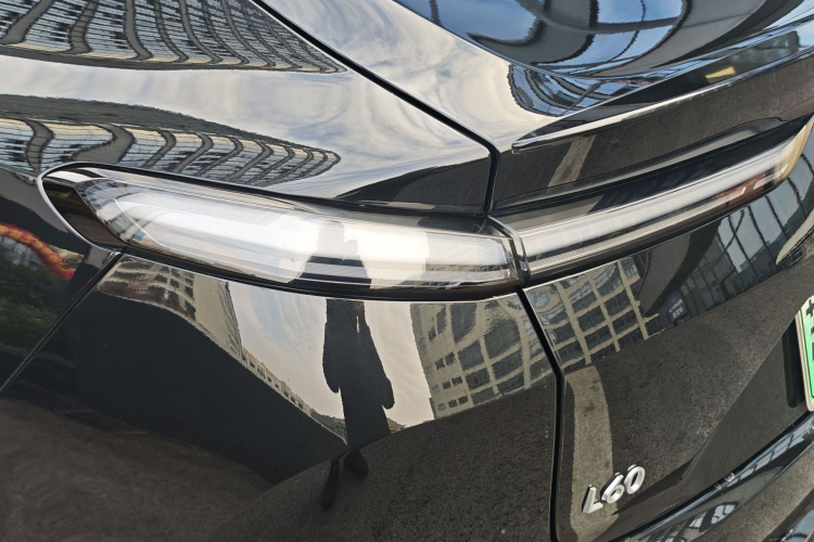 乐道L60 2024款 60kWh 后驱版局部细节9003