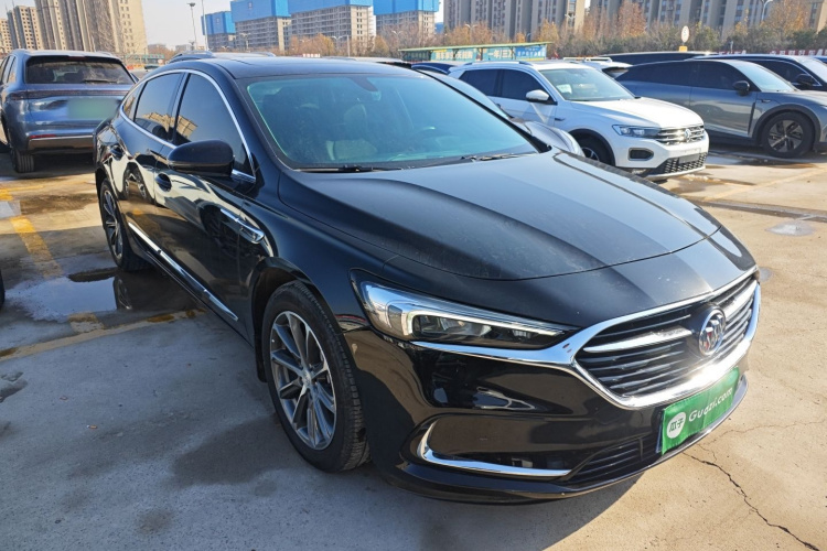 别克 君越 2022款 652T 豪华型车身外观3