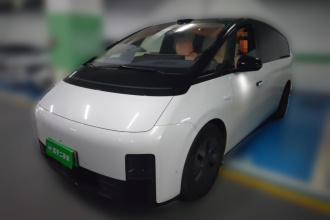 理想汽车 理想MEGA 2025款 Home 家庭特别版