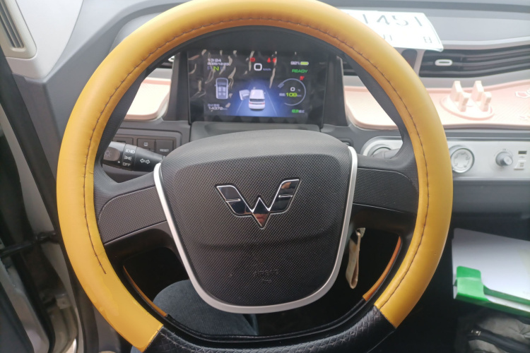 五菱汽车 宏光MINIEV 2022款 马卡龙时尚款 三元锂中控内饰13