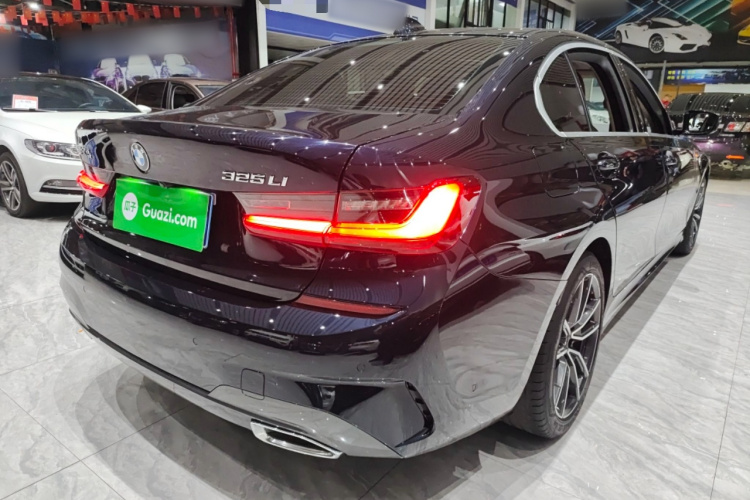 宝马3系 2022款 改款 325Li M运动套装车身外观6005