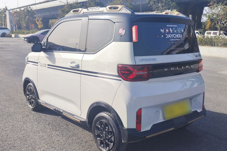 五菱汽车 宏光MINIEV 2022款 GAMEBOY 200km 玩咖款 磷酸铁锂车身外观6003