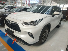 丰田 汉兰达 2026款 2.5L智能电混双擎两驱豪华版 7座