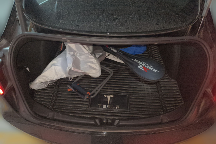 特斯拉 Model 3 2021款 标准续航后驱升级版局部细节23