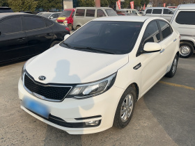 起亚K2 2015款 三厢 1.4L MT GLS