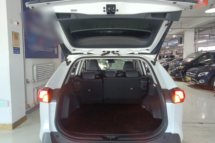 丰田 RAV4荣放 2024款 2.0L CVT两驱都市版局部细节23