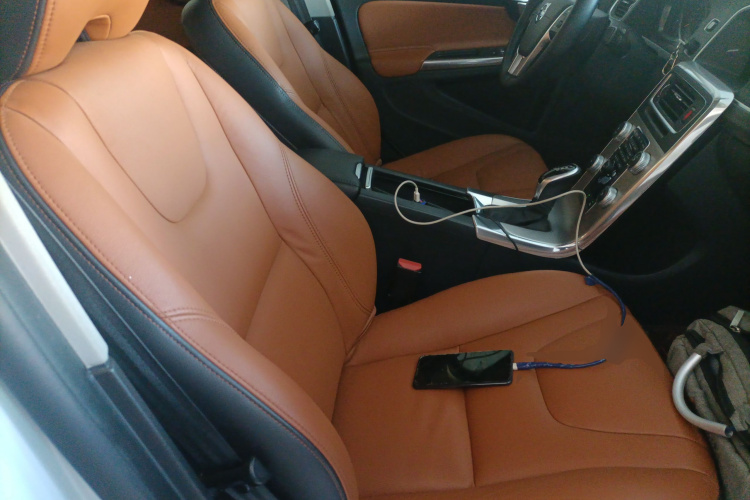 沃尔沃S60 2017款 S60L T3 智进版局部细节41