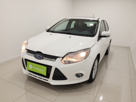 福特 福克斯 2012款 两厢 1.6L 自动风尚型