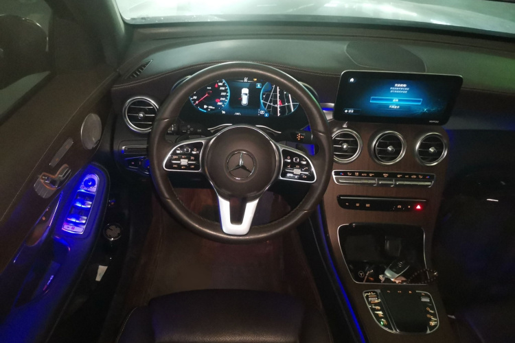 奔驰GLC 2020款 GLC 300 L 4MATIC 豪华型局部细节13
