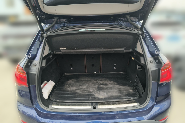 宝马X1 2018款 xDrive20Li 豪华型中控内饰23