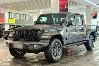 Jeep 角斗士 2023款 3.6L Overland