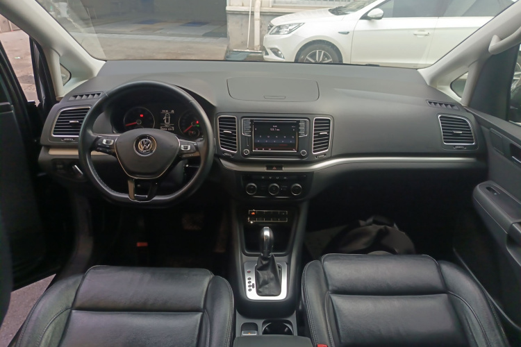 大众 夏朗 2016款 380TSI 舒享型 7座中控内饰7002