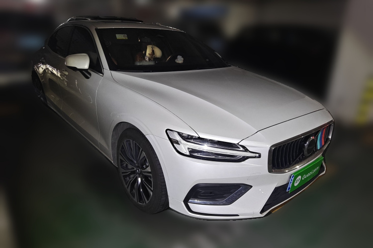 沃尔沃S60 2023款 B4 智远豪华版车身外观6002