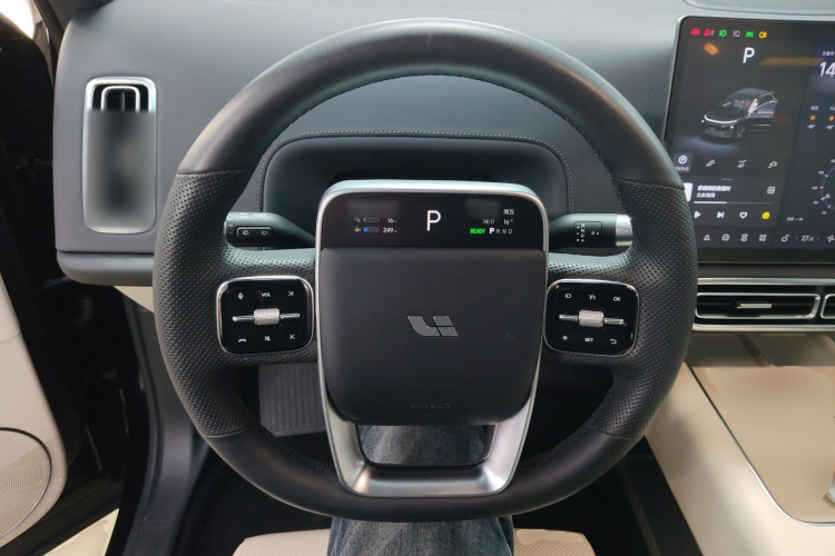 理想汽车 理想L6 2024款 Pro中控内饰13