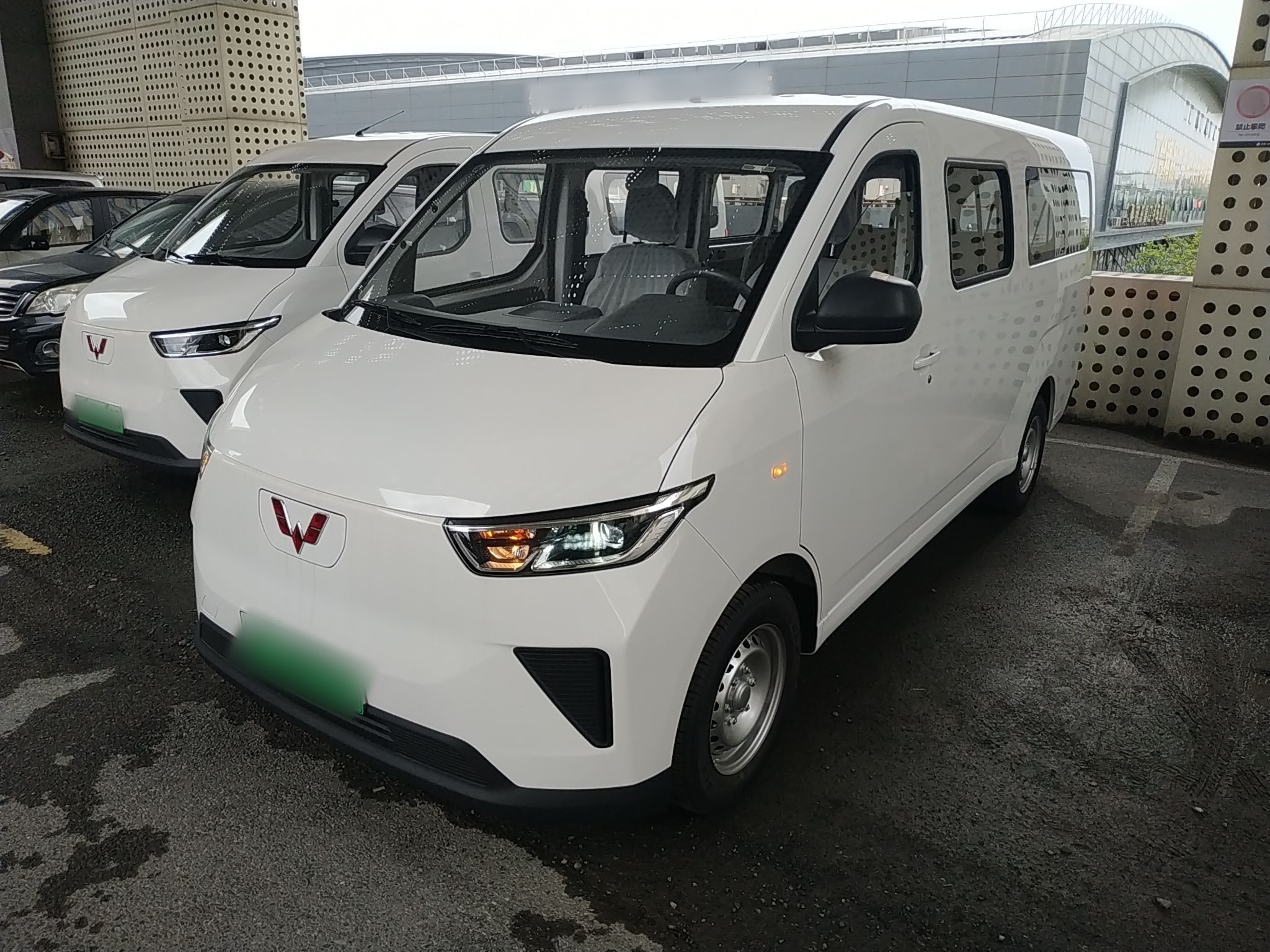 五菱汽车 五菱扬光 2024款 300KM 舒适型客车版 75kW