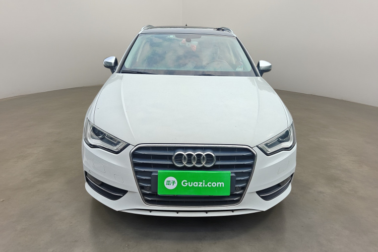 奥迪A3 2015款 Sportback 35 TFSI 百万纪念舒享型车身外观2