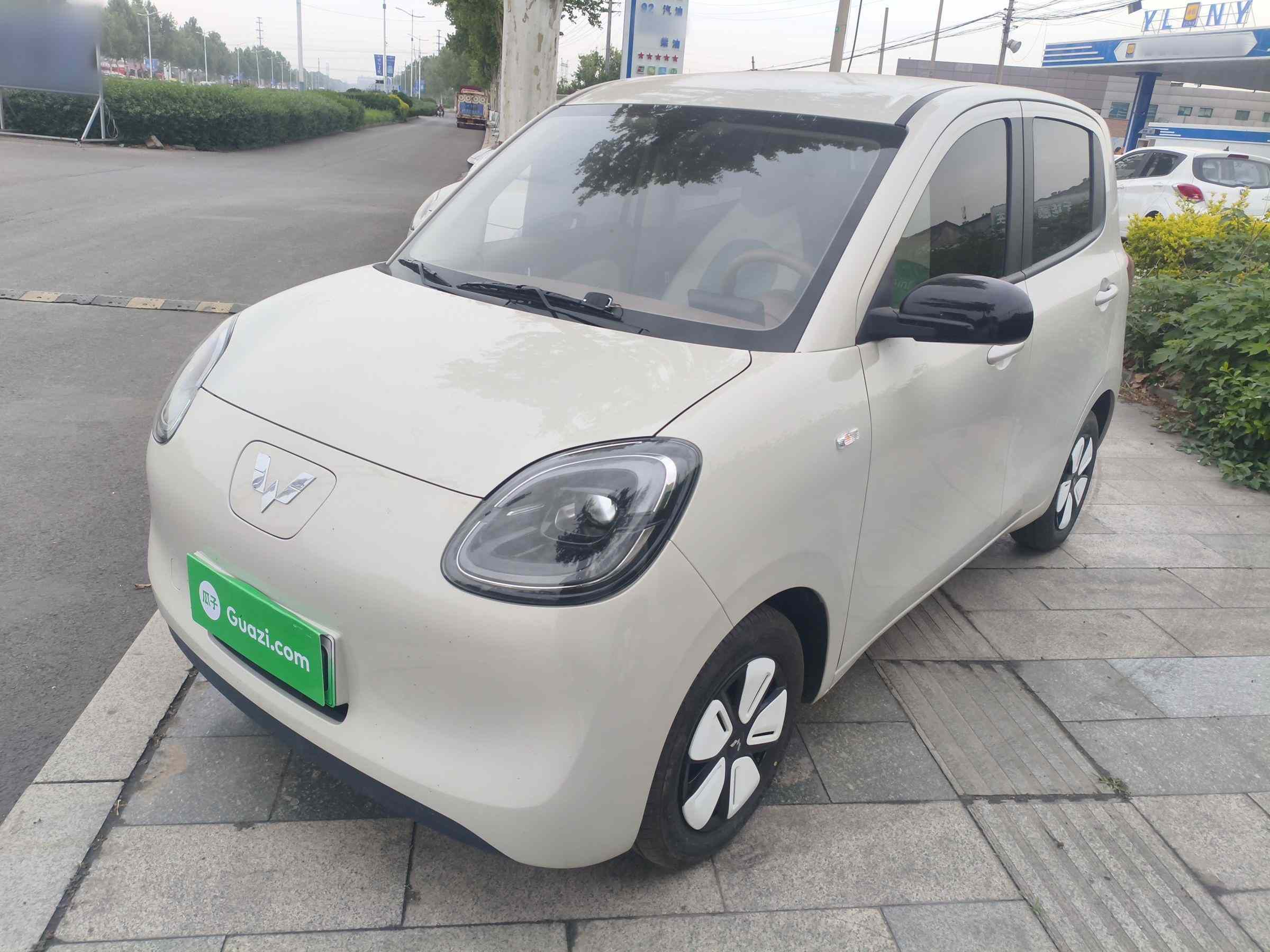 五菱汽车 宏光MINIEV 2025款 第四代 四门版 进阶款(2)