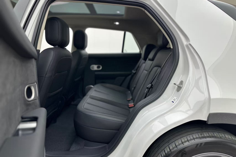 firefly萤火虫 2025款 发光版中控内饰21