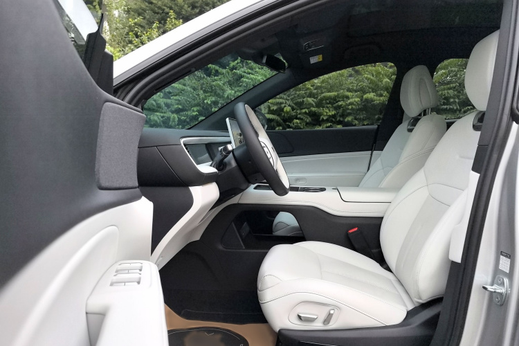 小鹏G6 2023款 580 长续航 Max中控内饰7001