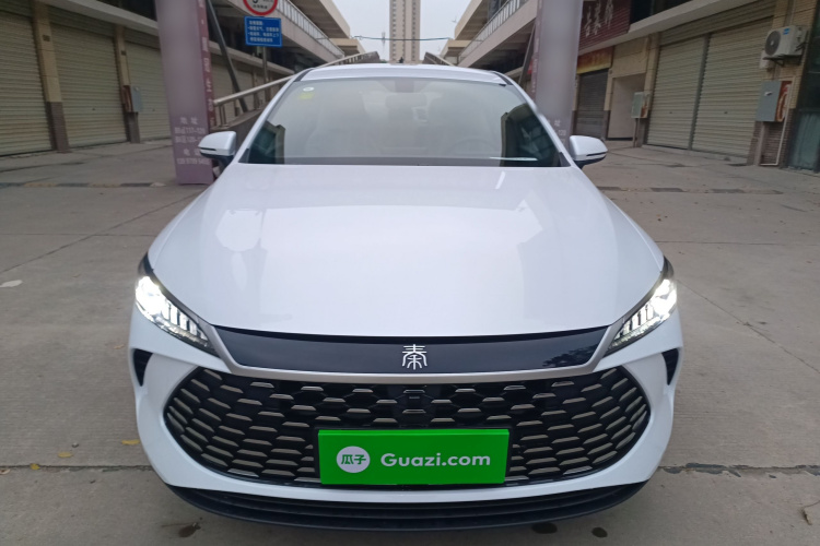 比亚迪 秦PLUS 2025款 DM-i 智驾版 55KM领先型车身外观6001