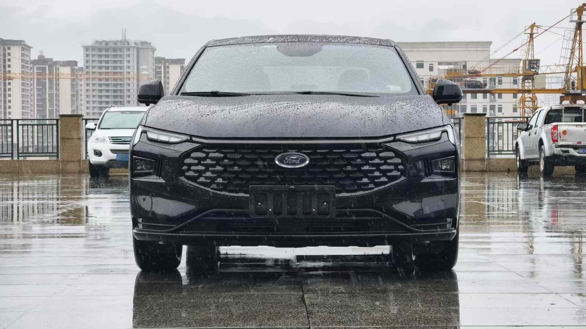 福特 蒙迪欧 2023款 EcoBoost 180 舒雅型(4)