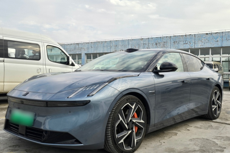 领克Z10 2024款 95kWh 702km四驱智驾Ultra车身外观6007