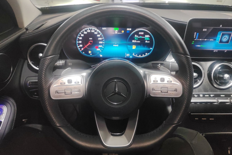 奔驰C级 2021款 C 260 L 运动版局部细节13