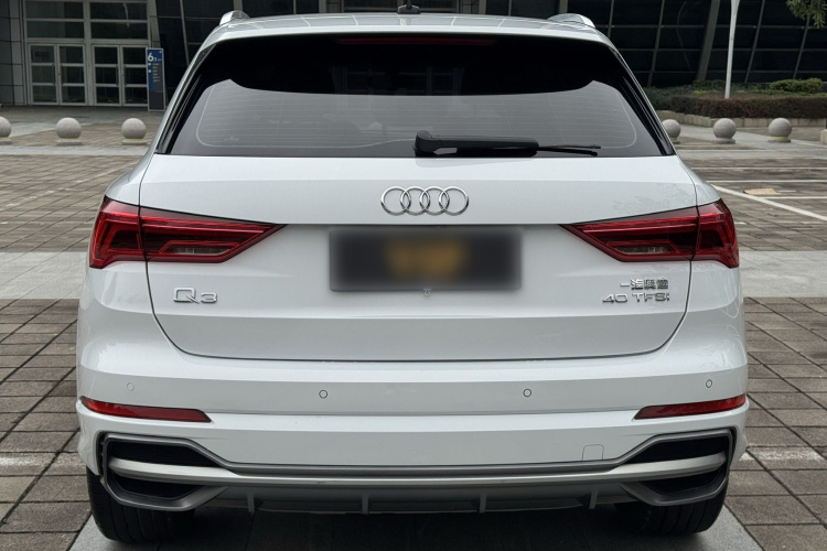 奥迪Q3 2020款 40 TFSI 时尚动感型车身外观6006