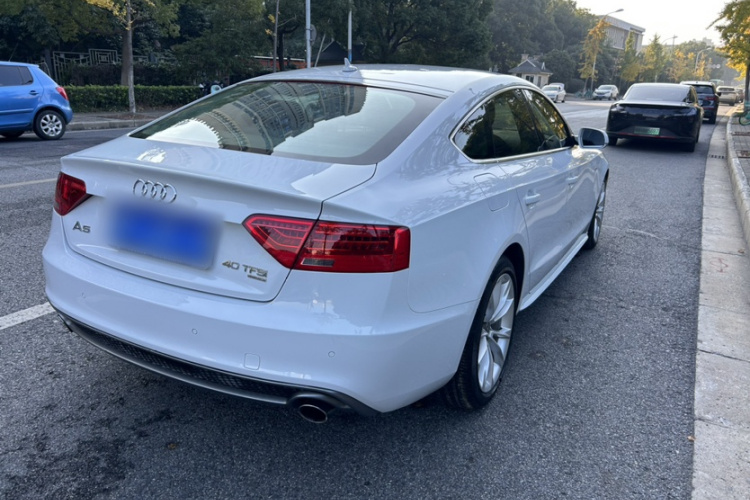 奥迪A5 2013款 Sportback 40 TFSI quattro车身外观6003